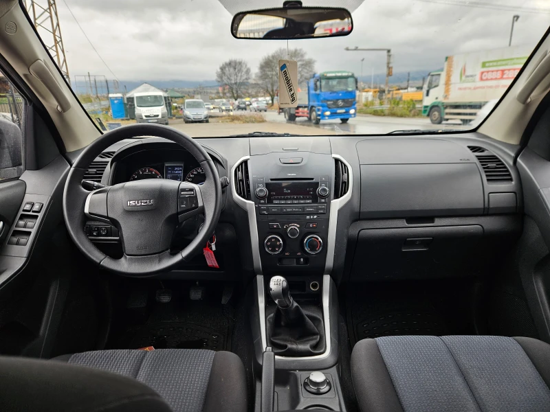 Isuzu D-max 2.5 163k.c, снимка 13 - Автомобили и джипове - 52291853