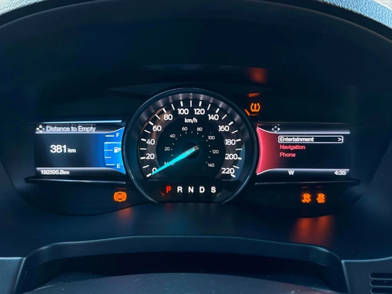 Ford Explorer 2016 XLT  * БЕЗ ПЪРВОНАЧАЛНА ВНОСКА* , снимка 8 - Автомобили и джипове - 52640180