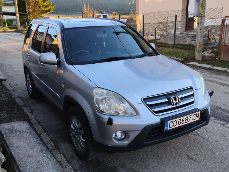 Honda Cr-v 2.0 Automatic, снимка 2 - Автомобили и джипове - 52953338