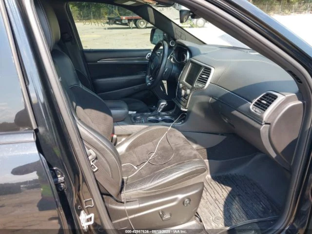 Jeep Grand cherokee SRT* 6.2* V8* ПОДГРЕВ* КАМЕРА* КЕЙЛЕС* LANE* ASSIS - изображение 9