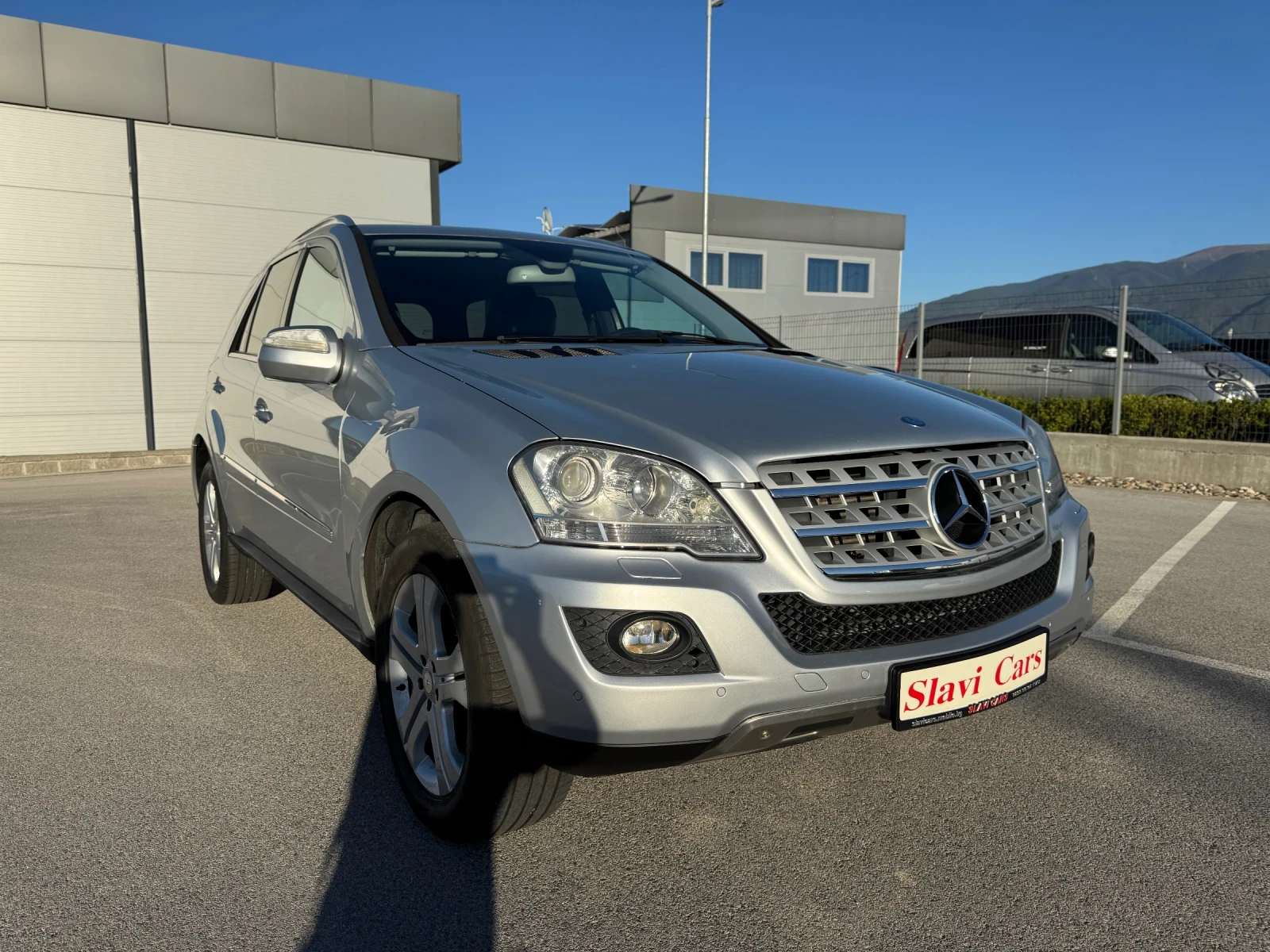 Mercedes-Benz ML 320 CDI 4MATIC PREMIUM - AIRMATIC/PAMET/CAMERA/XENON, снимка 1
