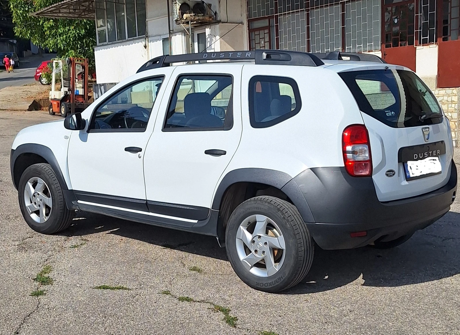Dacia Duster 4x4, 1.5 DCI - изображение 3