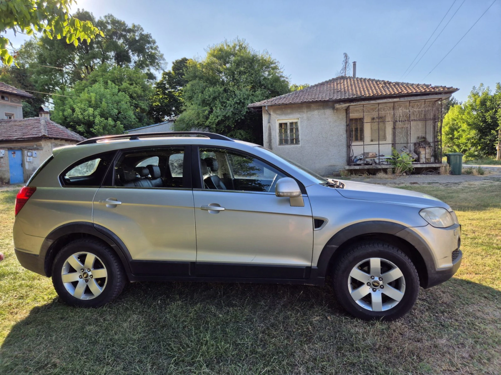 Chevrolet Captiva 2.0, 150, 4X4, 6+ 1 - изображение 3
