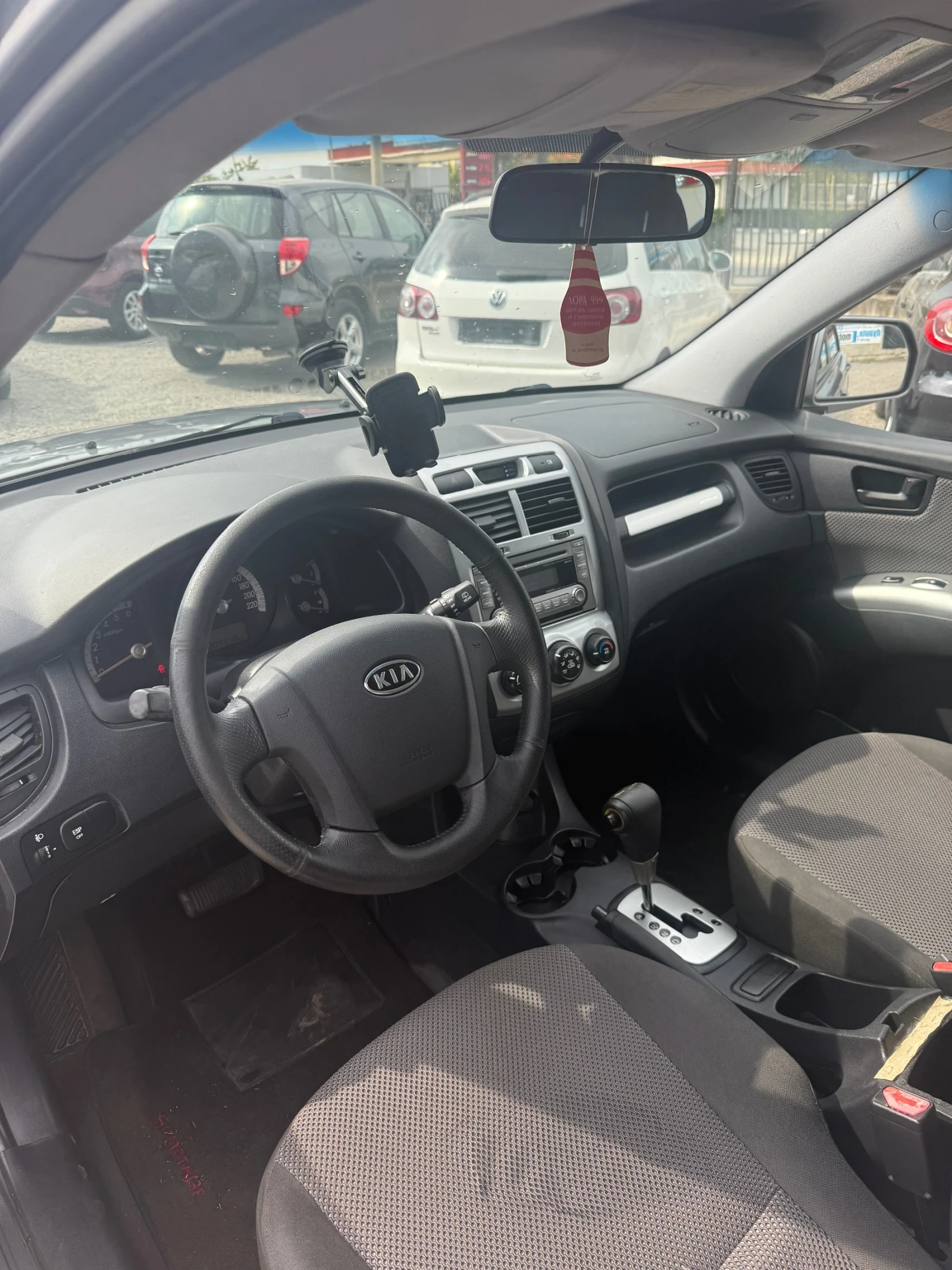 Kia Sportage 2.0 - изображение 7