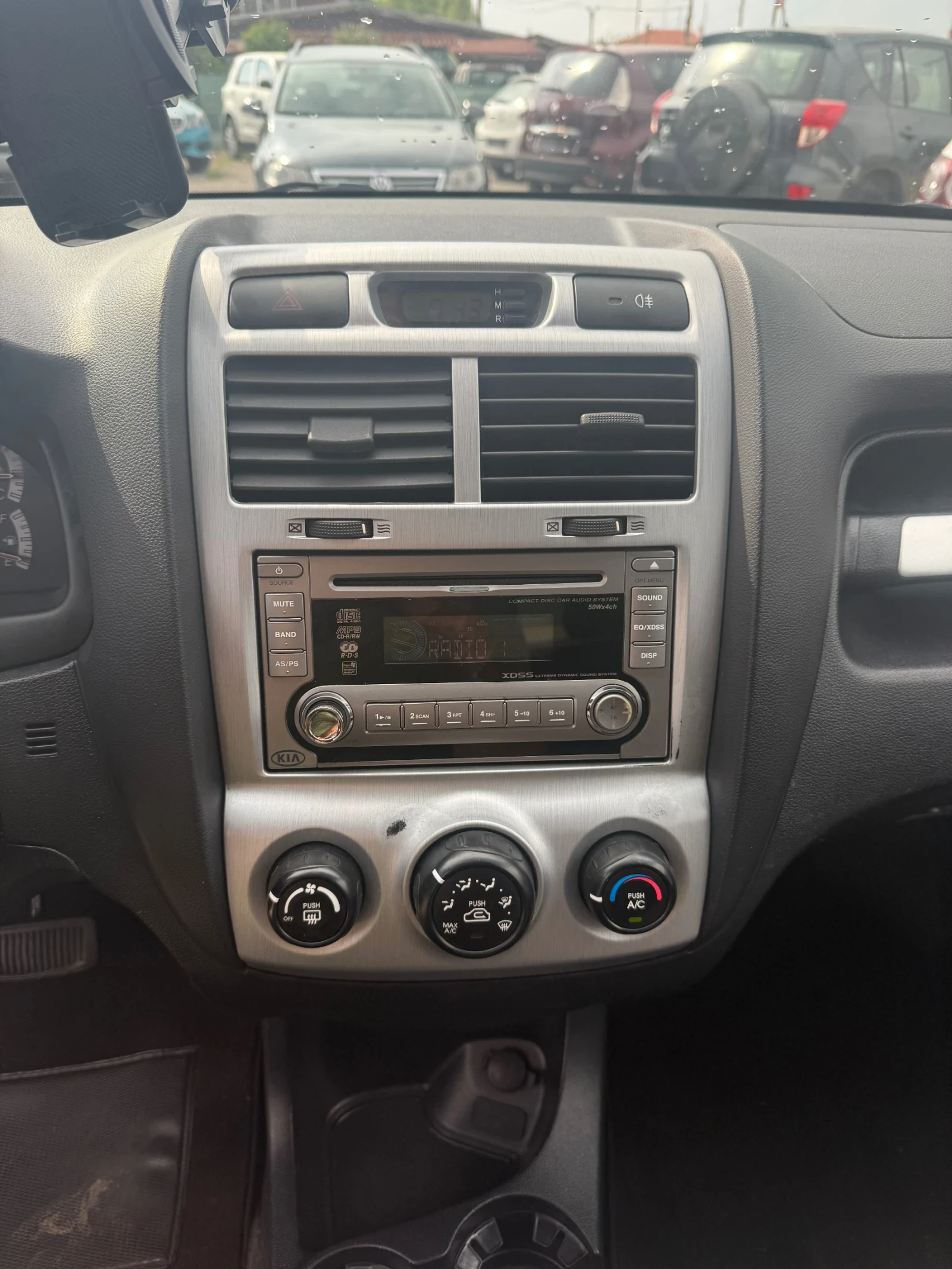 Kia Sportage 2.0 - изображение 9