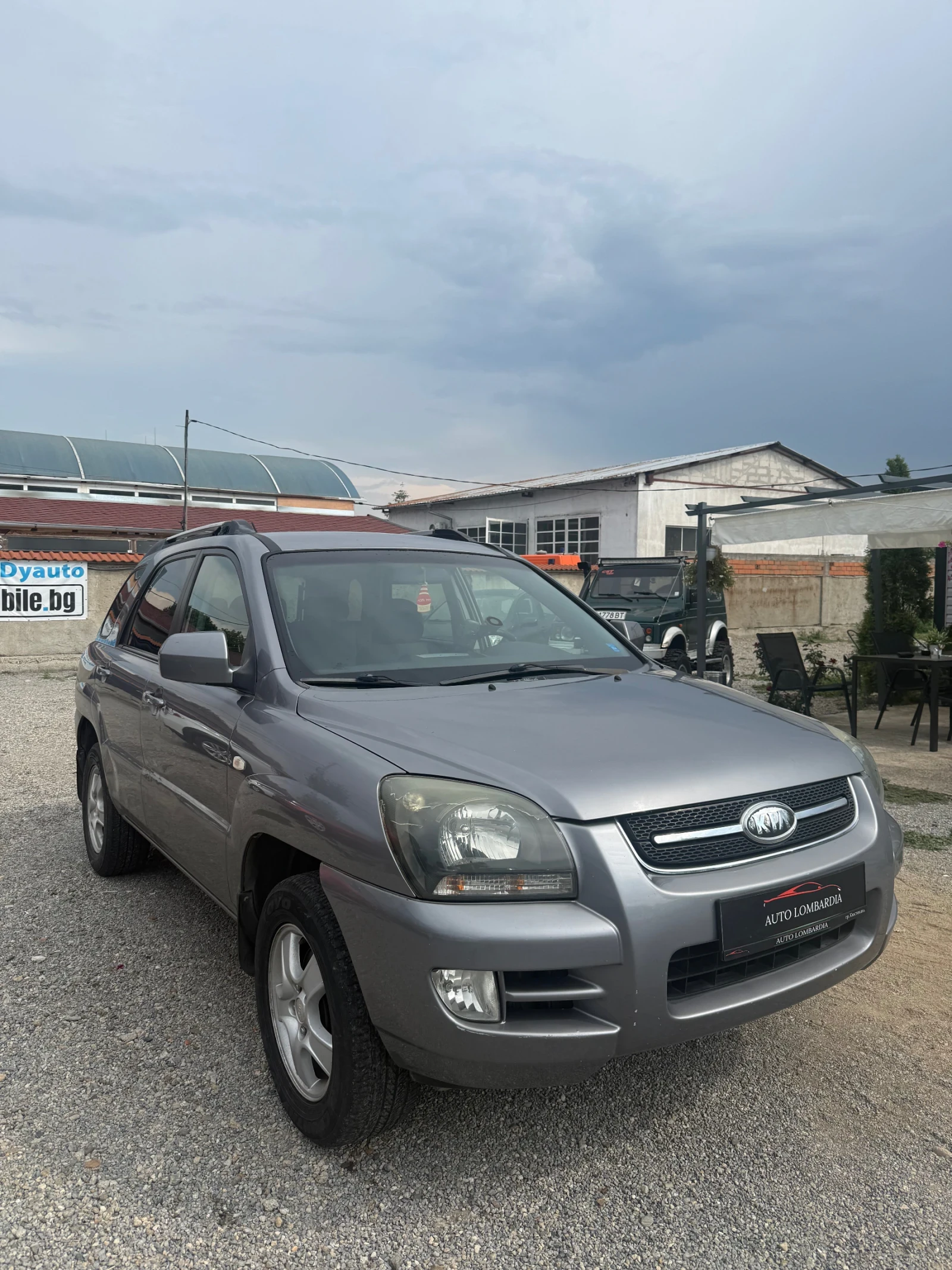 Kia Sportage 2.0 - изображение 3