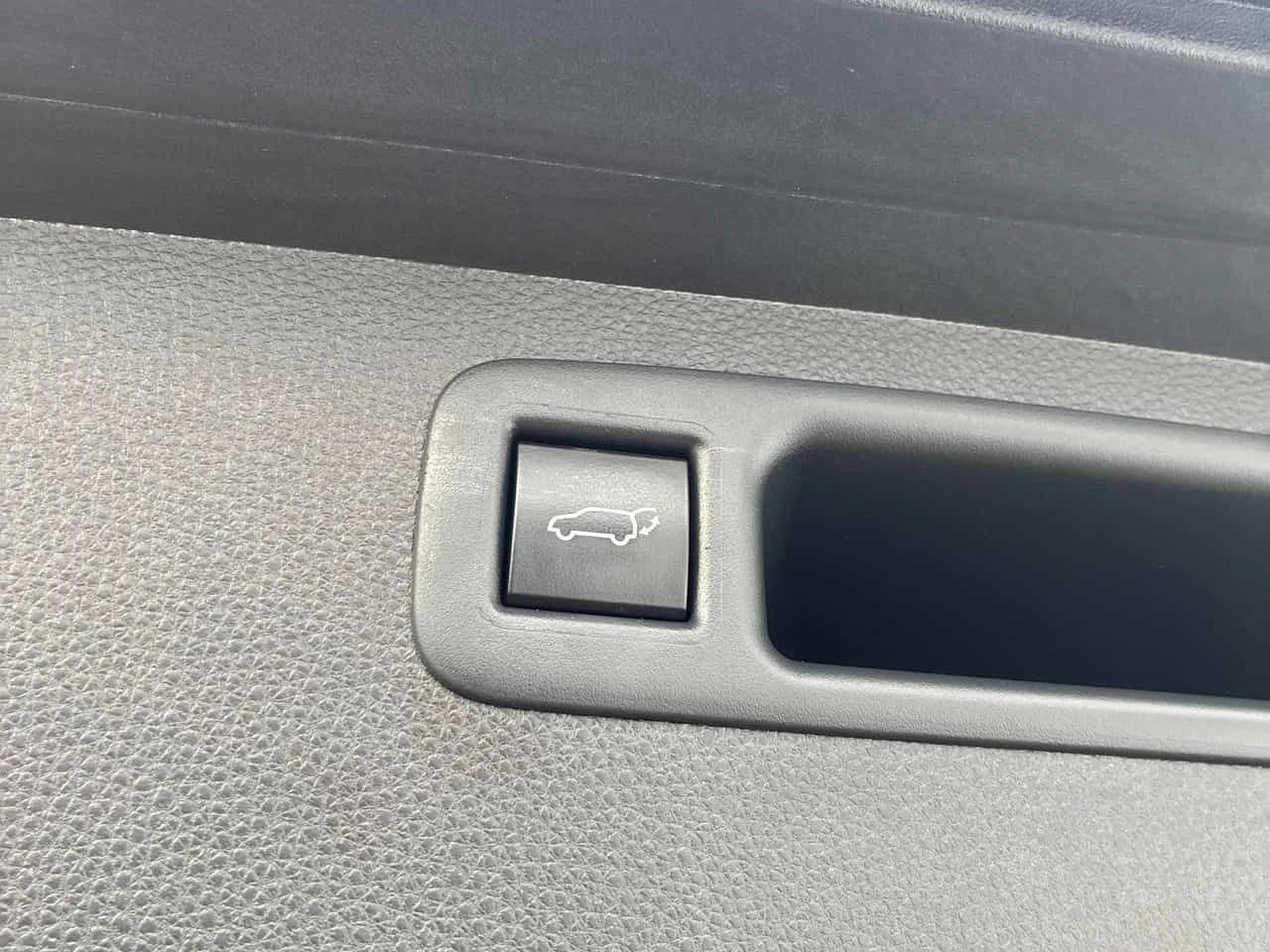 Toyota Highlander * XSE * CARFAX * �������* �������*  | Mobile.bg � ����������� 11