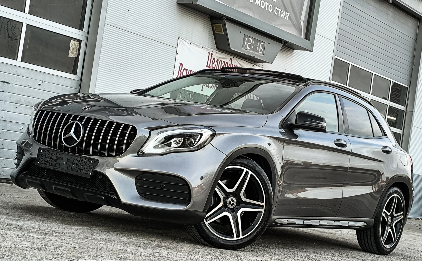 Mercedes-Benz GLA 220 D AMG-LINE 4-MATIC ПАНОРАМА FULL ЕКСТРИ 