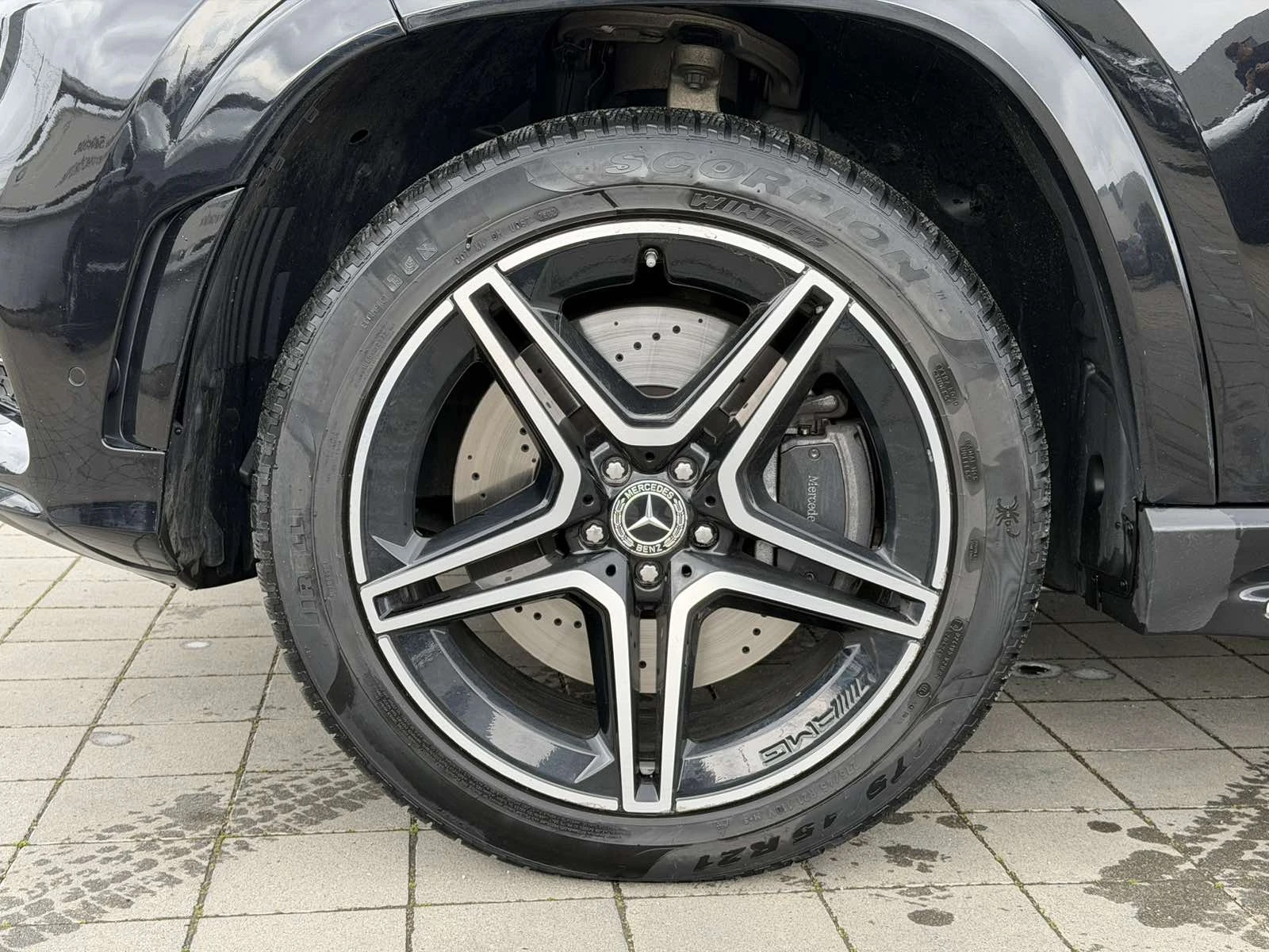 Mercedes-Benz GLS 400 4Matic, снимка 4 - Автомобили и джипове - 54036800