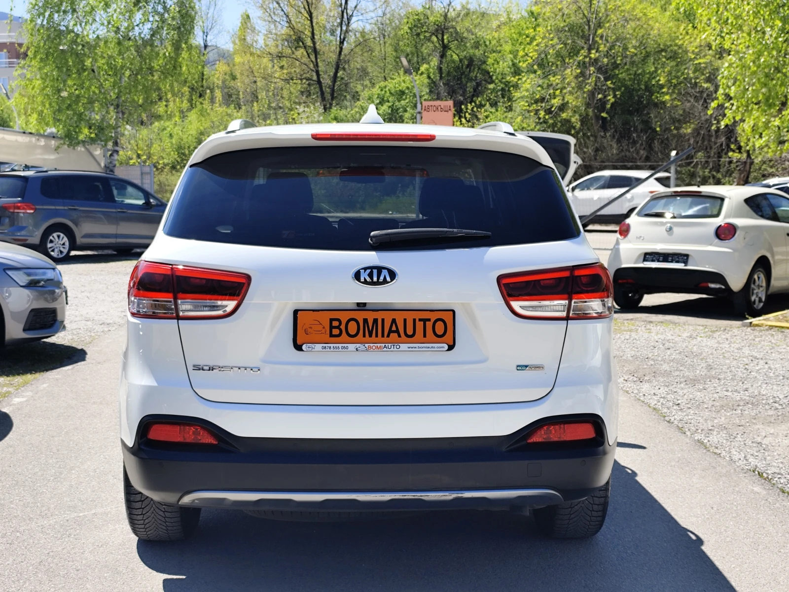 Kia Sorento 2.2CRDi* 4X4* LED/XENON* КОЖА* EURO6B* ПОДГРЕВ, снимка 5 - Автомобили и джипове - 54310884