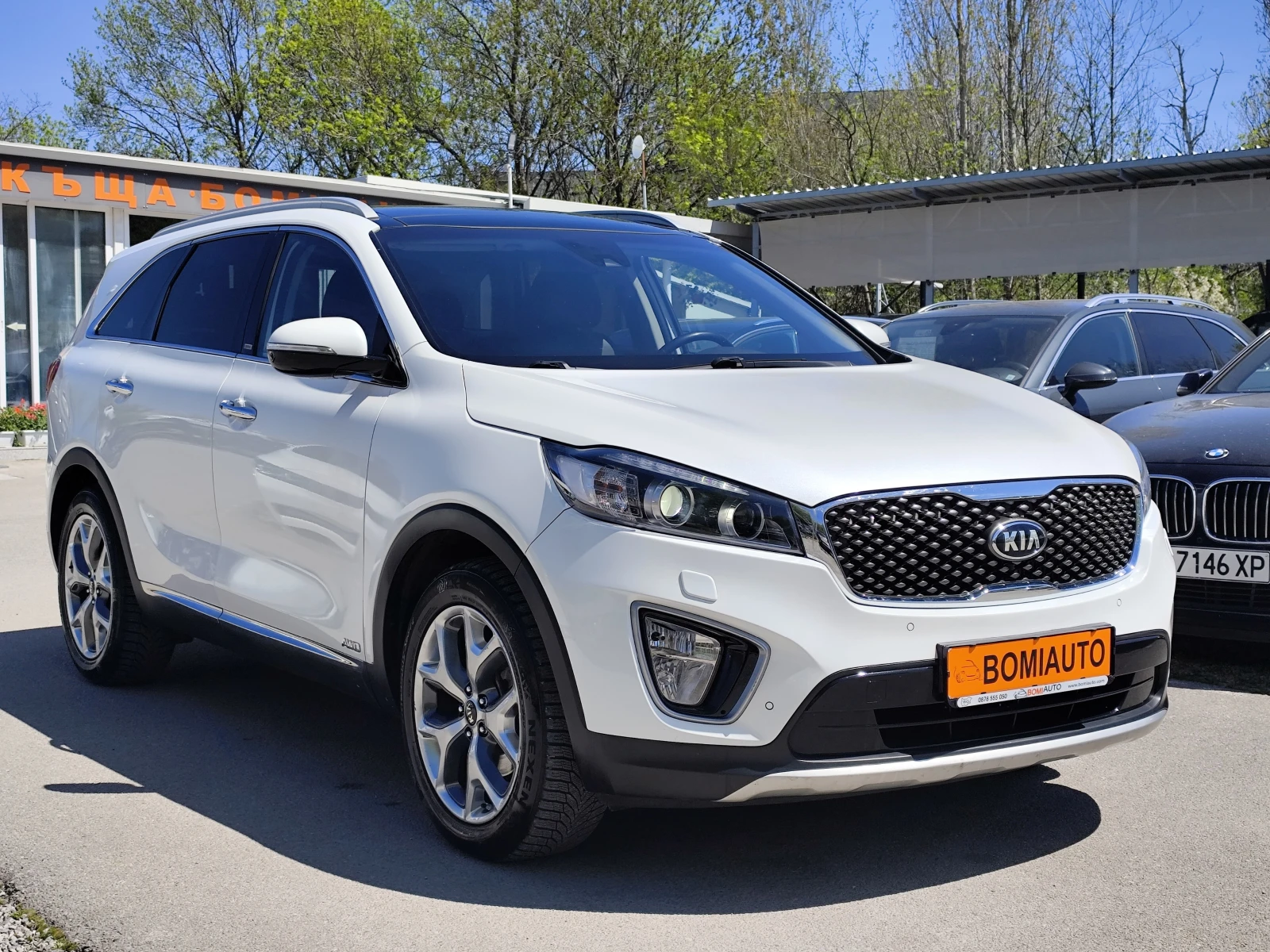 Kia Sorento 2.2CRDi* 4X4* LED/XENON* КОЖА* EURO6B* ПОДГРЕВ, снимка 3 - Автомобили и джипове - 54310884