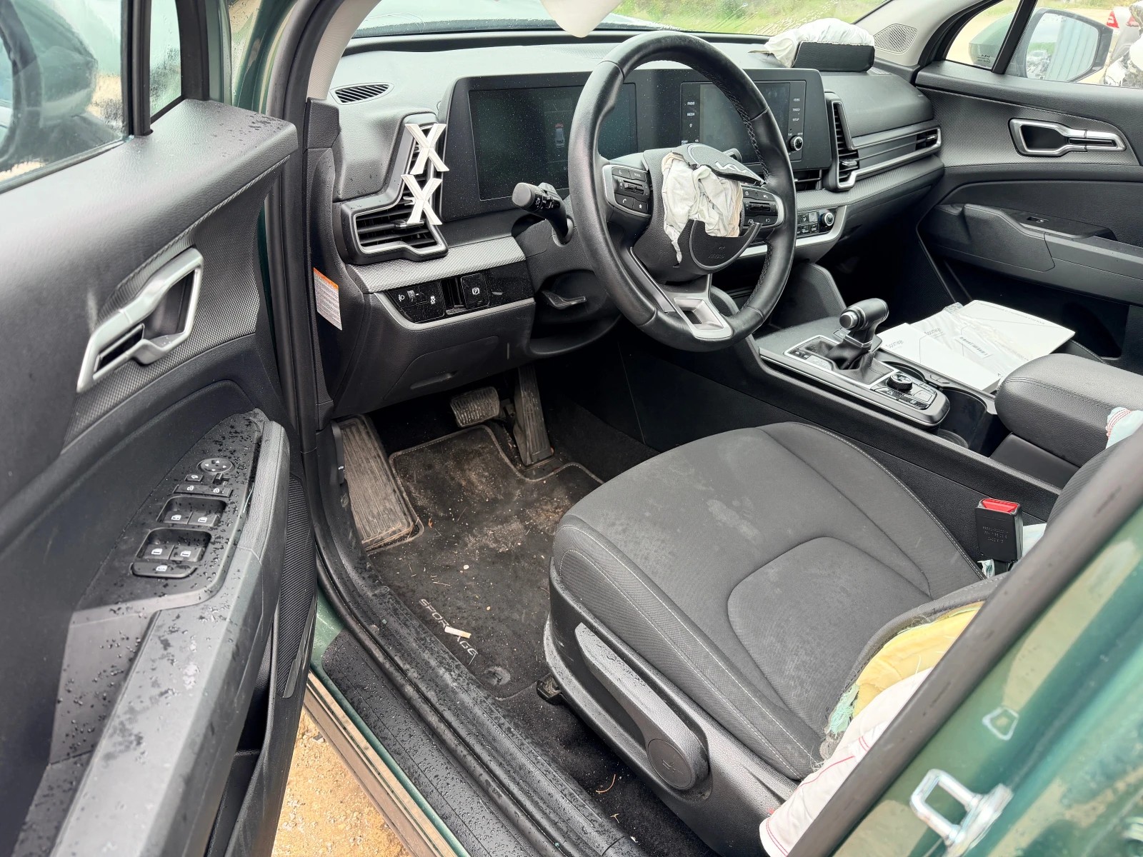 Kia Sportage 1.6 CRDi, снимка 9 - Автомобили и джипове - 54316578