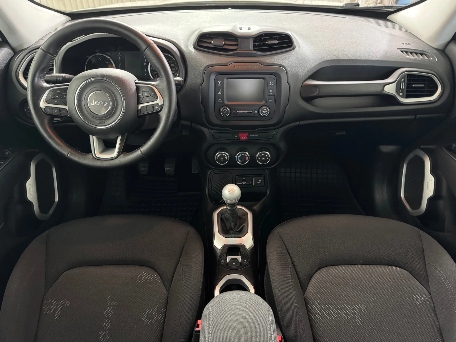 Jeep Renegade 1.6 mjet LONGITUDE , снимка 10 - Автомобили и джипове - 54765355