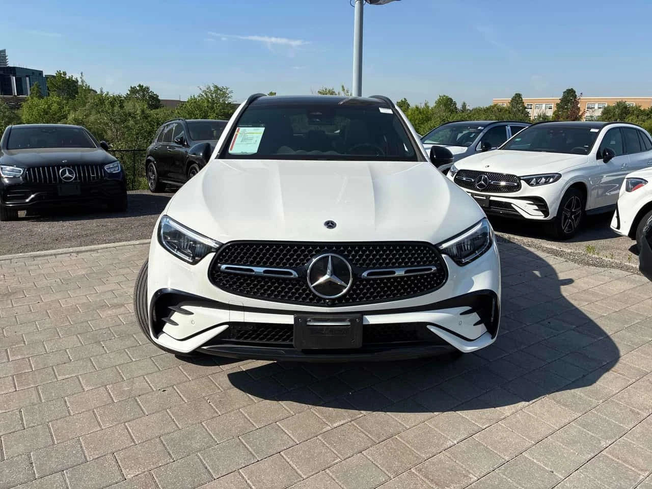 Mercedes-Benz GLC 300 | ОТ ГЛАВНО ПРЕДСТАВИТЕЛСТВО| КЛИПОВЕ| CARFAX, снимка 2 - Автомобили и джипове - 54793788