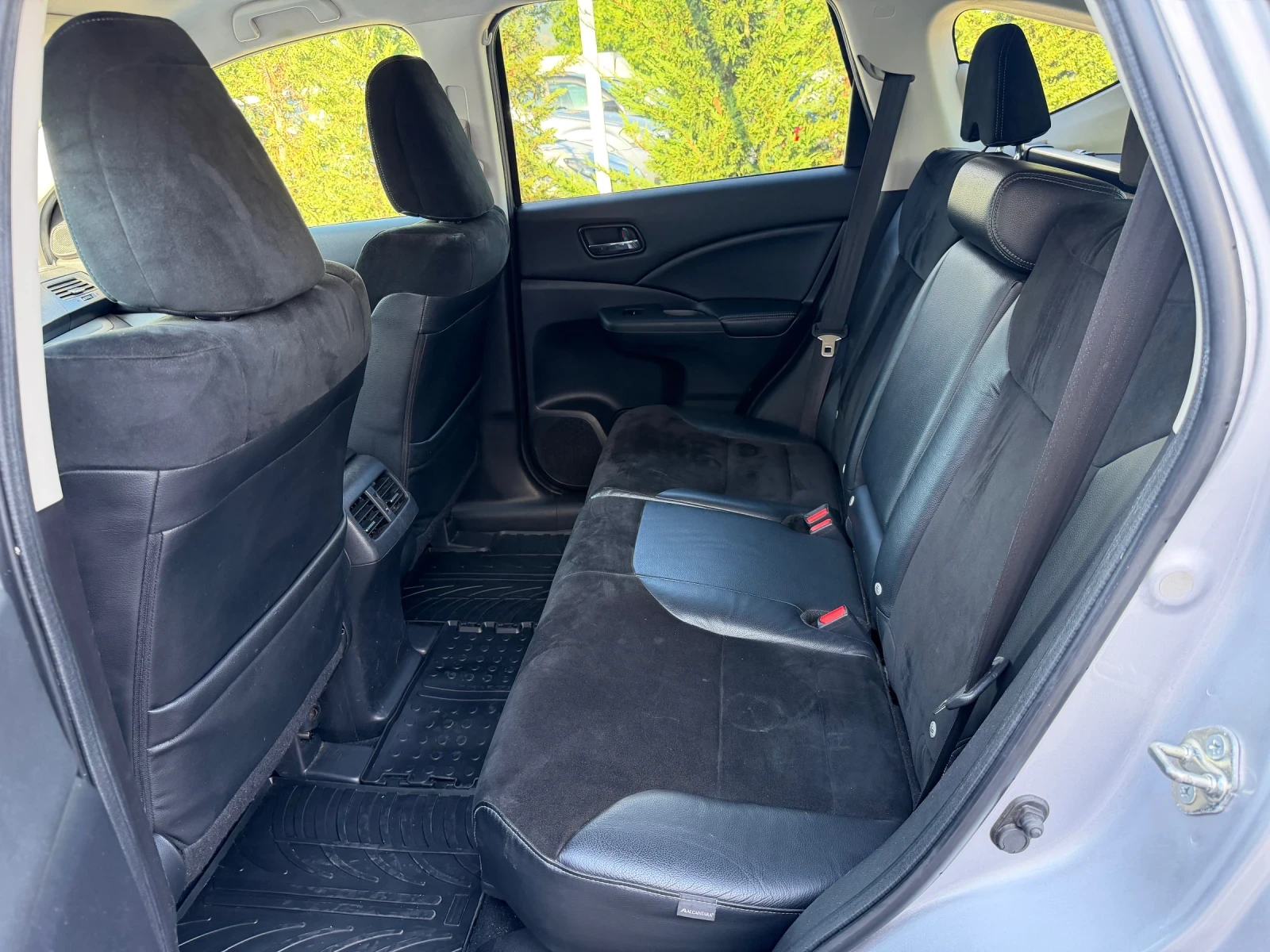 Honda Cr-v 1.6i-Dtec-120КС= КАМЕРА= НАВИ= ПОДГРЕВ= АВТОПИЛОТ, снимка 9 - Автомобили и джипове - 55368058