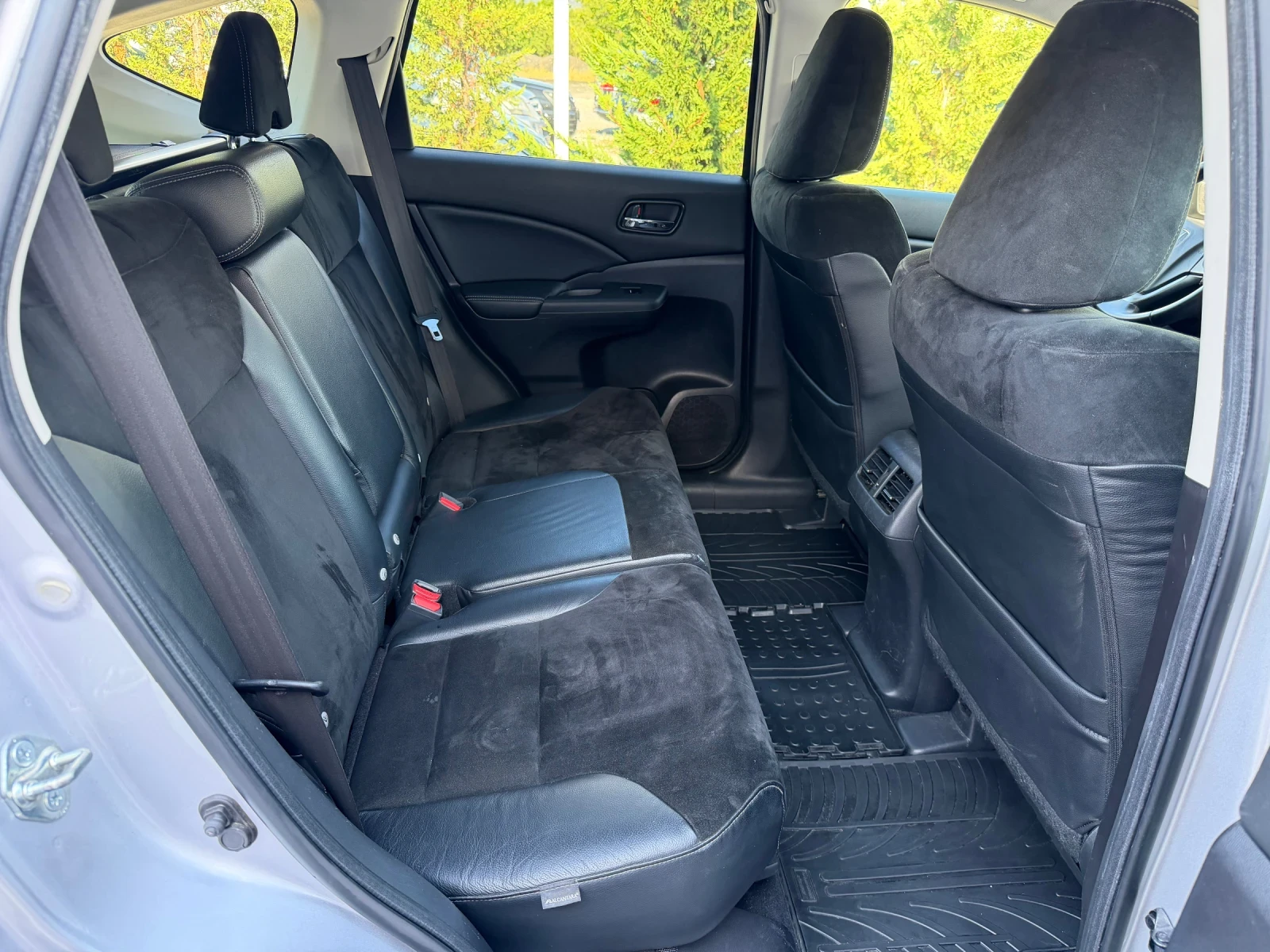 Honda Cr-v 1.6i-Dtec-120КС= КАМЕРА= НАВИ= ПОДГРЕВ= АВТОПИЛОТ, снимка 11 - Автомобили и джипове - 55368058