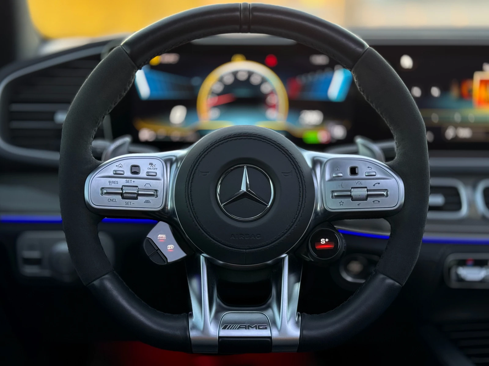 Mercedes-Benz GLE 53 4MATIC COUPE - Panorama - Burmester - Cam360 - Keyless -, снимка 8 - Автомобили и джипове - 55695755