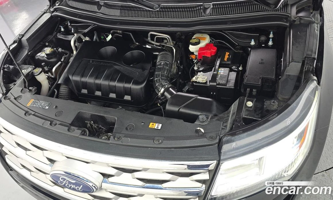 Ford Explorer 2.3 Limited 4WD 5th, снимка 6 - Автомобили и джипове - 55907649