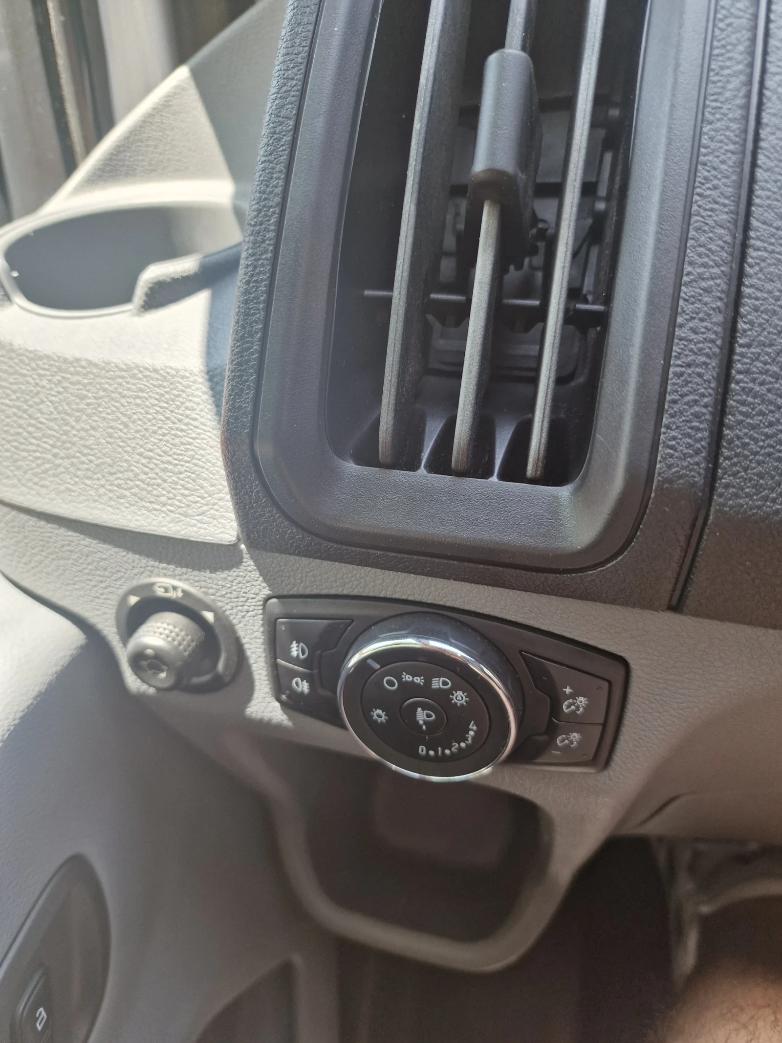 Ford Transit 2000 Full   1   2      | Mobile.bg   13