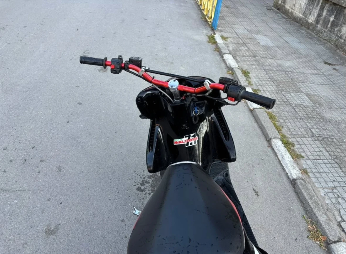 Yamaha Aerox 70cc, снимка 2 - Мотоциклети и мототехника - 56206417