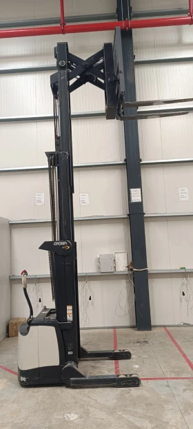 Електрокар Crown Стакер, снимка 7