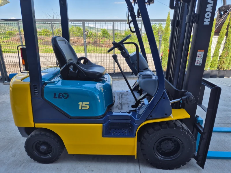 Мотокар Komatsu  1.5 тона / КАТО НОВ !, снимка 6 - Индустриална техника - 50122550