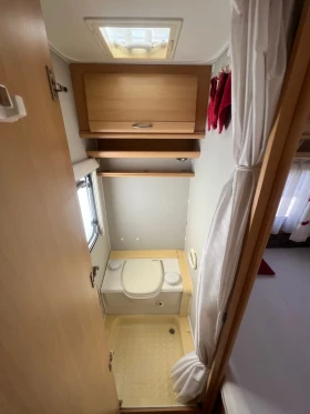 Каравана Dethleffs Camper 450 / Френска спалня / Мувър / Форселт, снимка 16