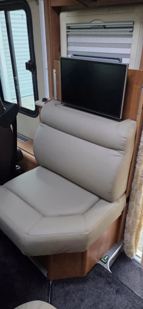 Кемпер Carthago Carthago chic E-line, снимка 17