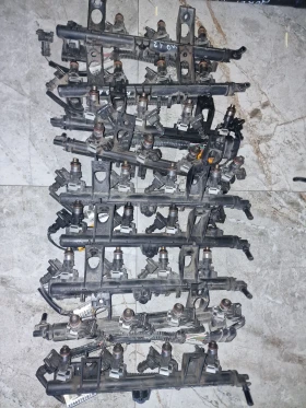 8200286064 горивна рейка RENAULT DACIA, снимка 2