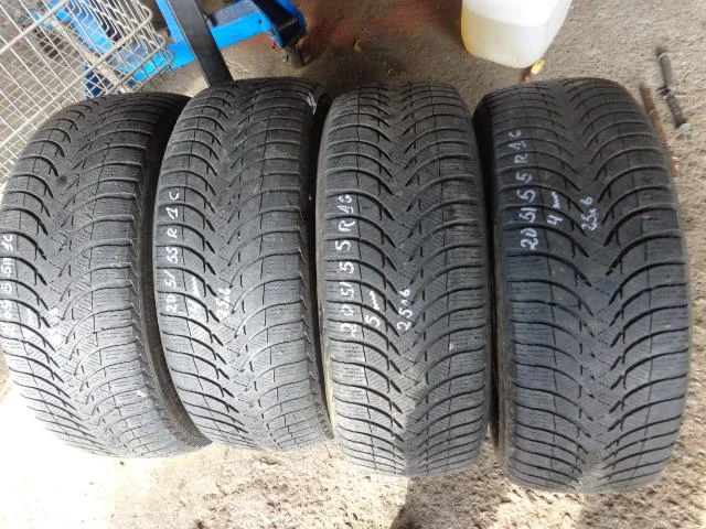 Гуми Зимни 205/55R16, снимка 13 - Гуми и джанти - 25825138