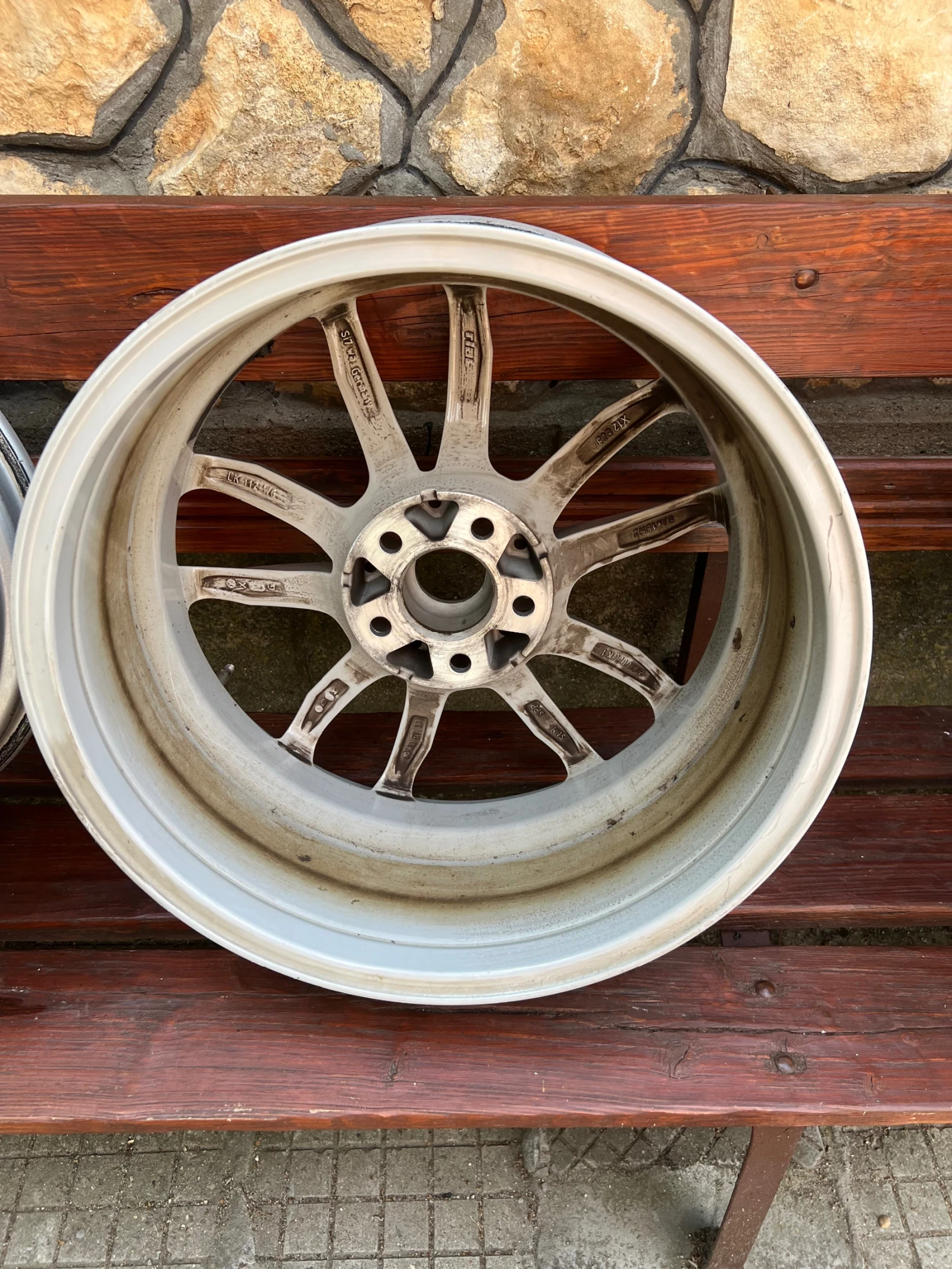 ������ | Mobile.bg � ����������� 12