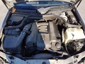 Mercedes-Benz CLK 320i V6 218к.с. Автоматик, снимка 9
