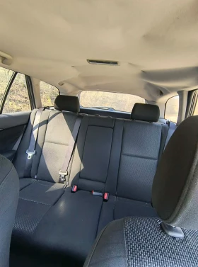 Toyota Avensis D4D, снимка 9