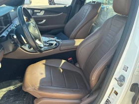 Mercedes-Benz E 400 * 4MATIC * HUD * 360 * DIGITAL * PANO * КОМПЛЕКТ Г, снимка 9