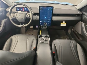Ford Mustang Mach-E Premium* Камера* Пано* Keyless* CarPlay, снимка 7
