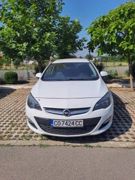     Opel Astra Sports tourer