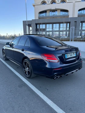 Mercedes-Benz E 220 AMG, снимка 5