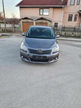 Toyota Verso 2.0куб.126к.с.2012г. - 10850 лв. - 30111898 | Car24.bg