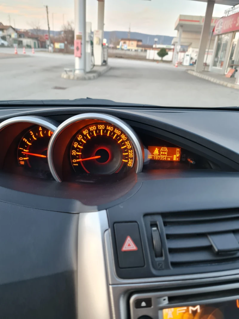 Toyota Verso 2.0куб.126к.с.2012г. , снимка 9 - Автомобили и джипове - 48852289