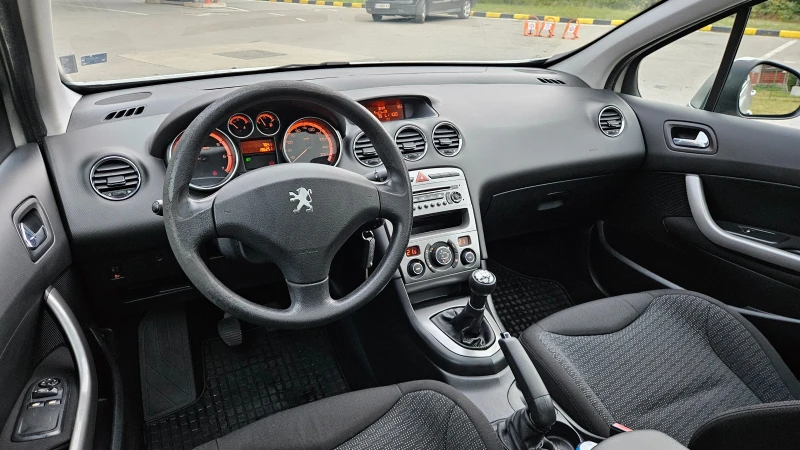 Peugeot 308 1.6 Klimatronik/Benzin, снимка 10 - Автомобили и джипове - 51935861