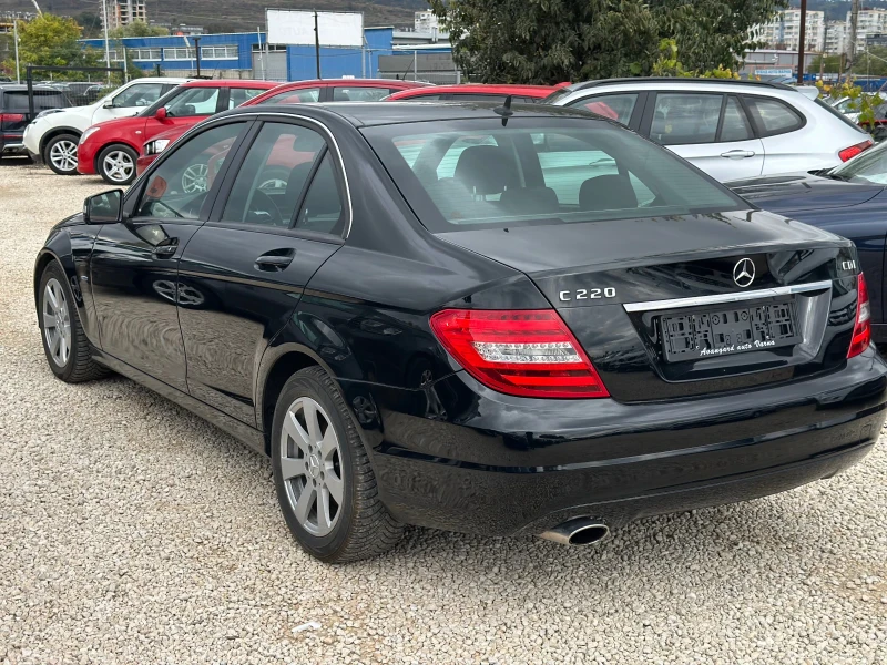 Mercedes-Benz C 220 CDI, Facelift, XENON, LED, снимка 4 - Автомобили и джипове - 52000336