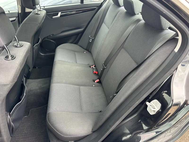 Mercedes-Benz C 220 CDI, Facelift, XENON, LED, снимка 11 - Автомобили и джипове - 52000336
