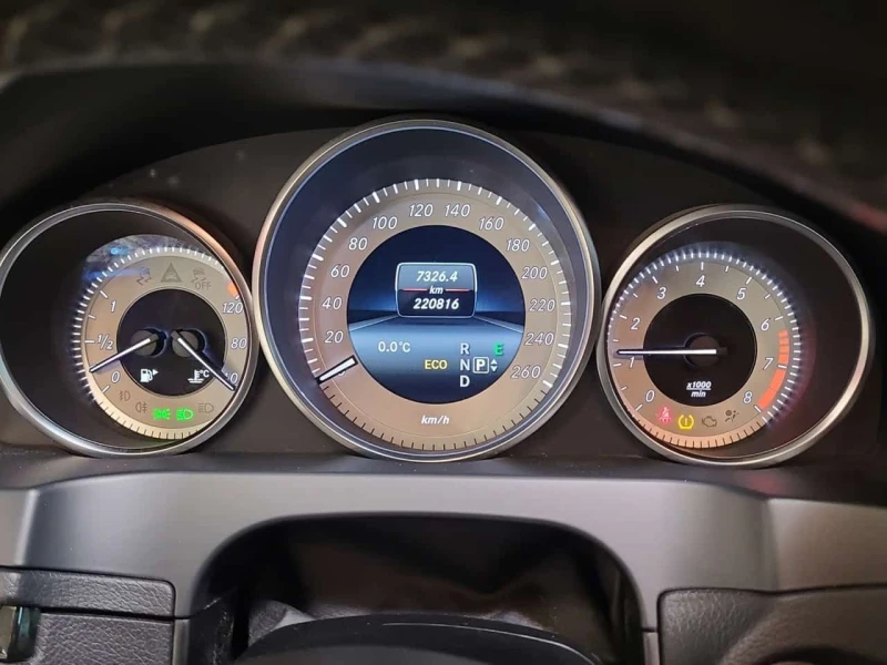 Mercedes-Benz E 350 * CARFAX * ЦЕНА ДО БГ, снимка 8 - Автомобили и джипове - 53563614