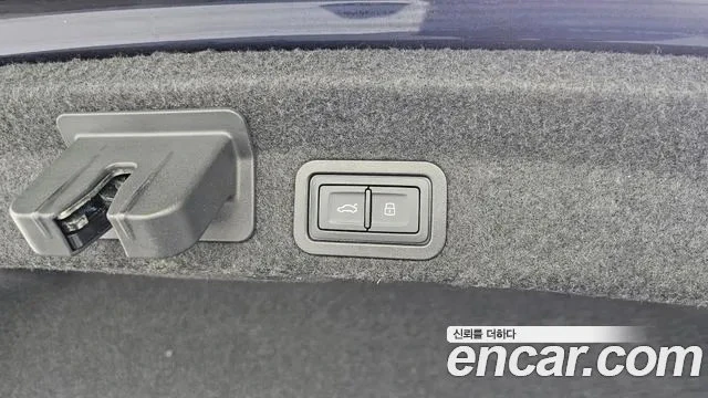 Audi A6 40TDI, снимка 12 - Автомобили и джипове - 54057361