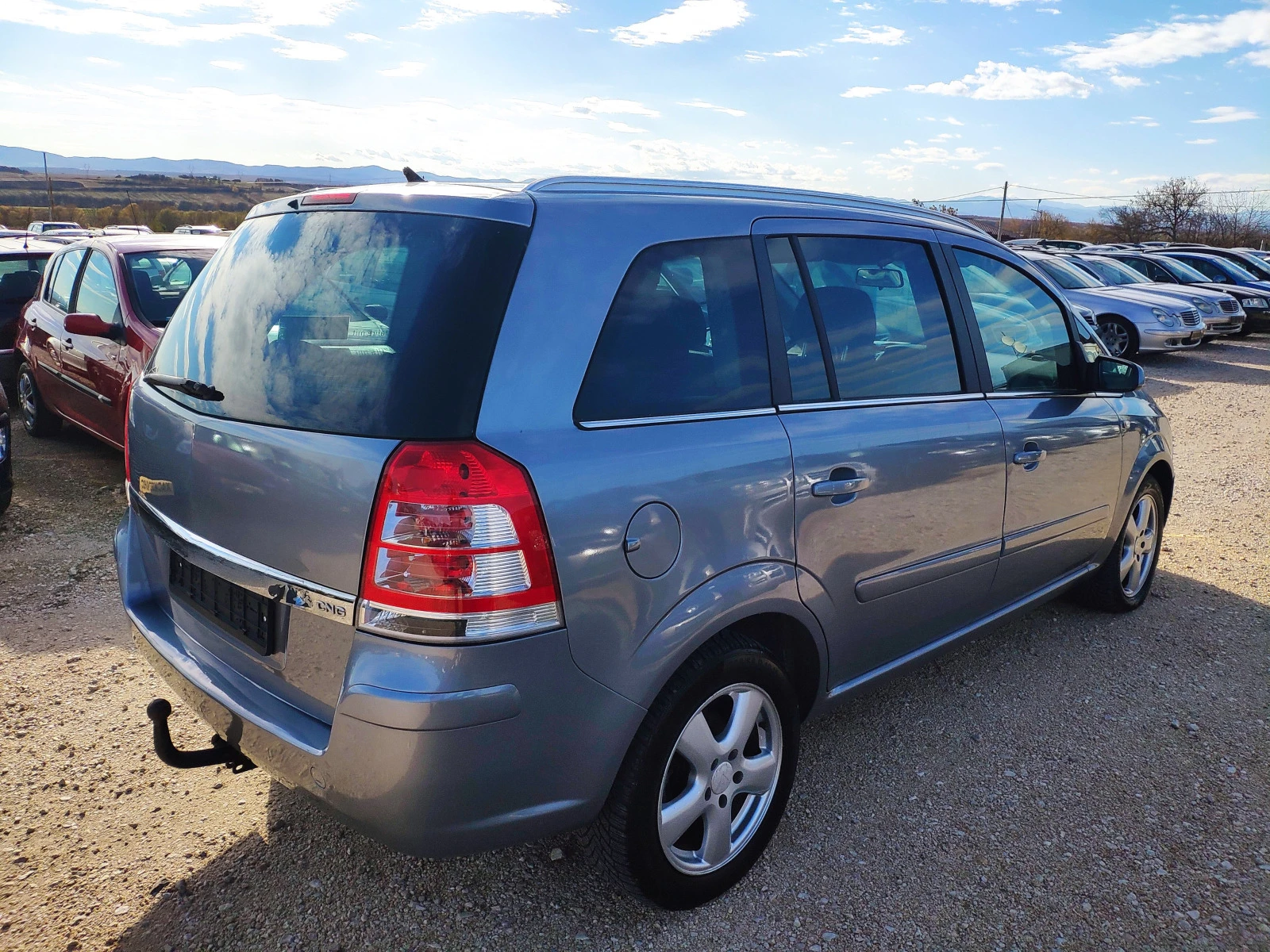 Opel Zafira 1.6I METAN - изображение 6