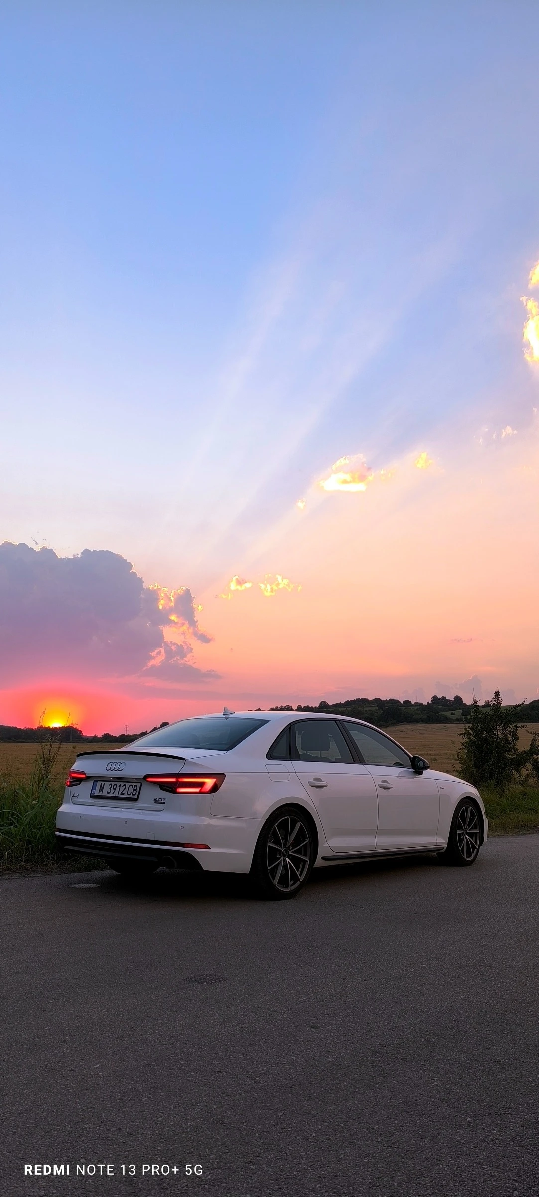 Audi A4 2.0 TFSI S line QUATTRO - изображение 3