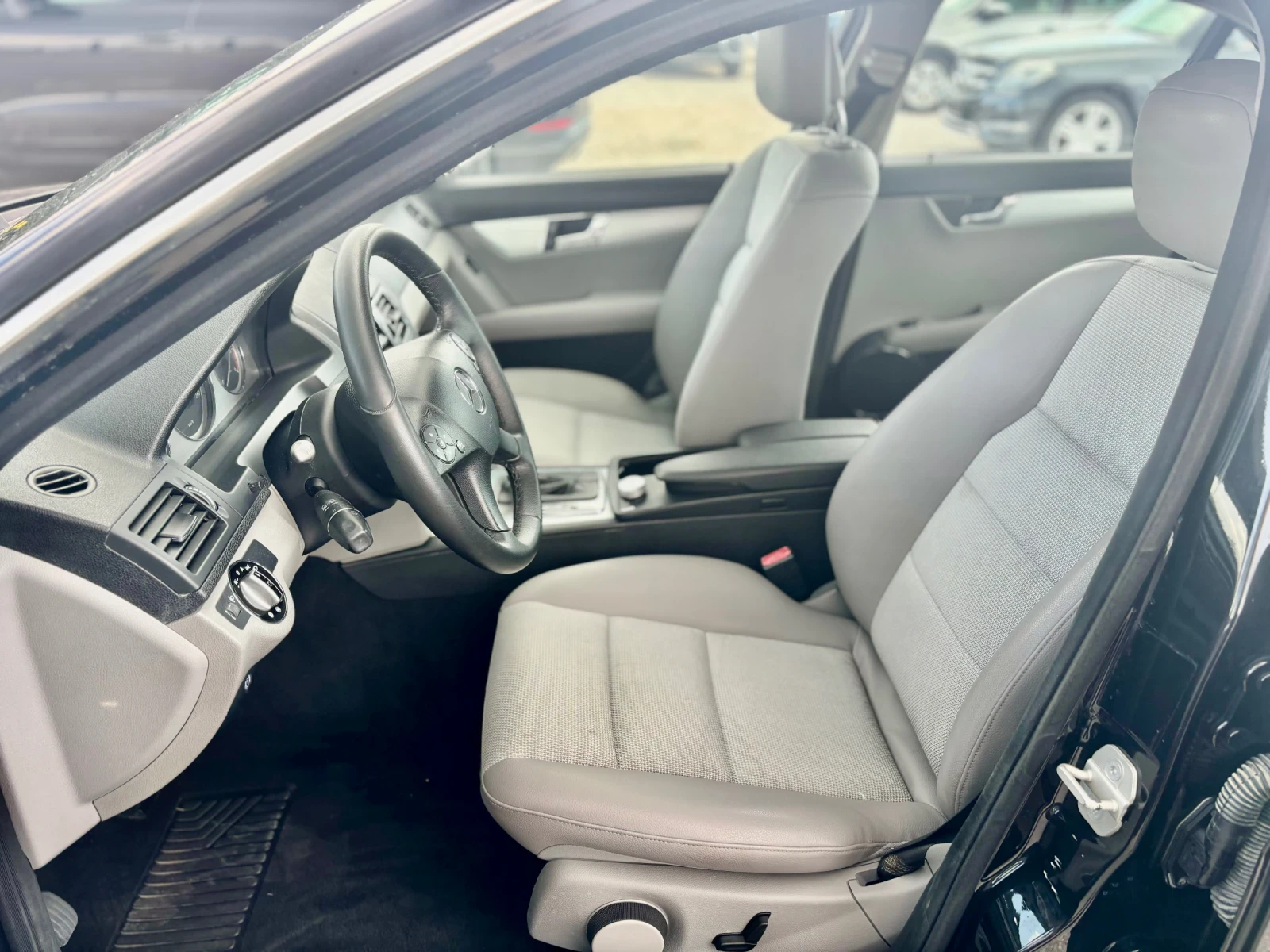 Mercedes-Benz C 320 3.2cdi - изображение 7