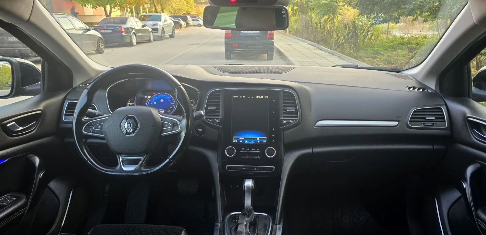 Renault Megane 1.5 DCI  - изображение 9
