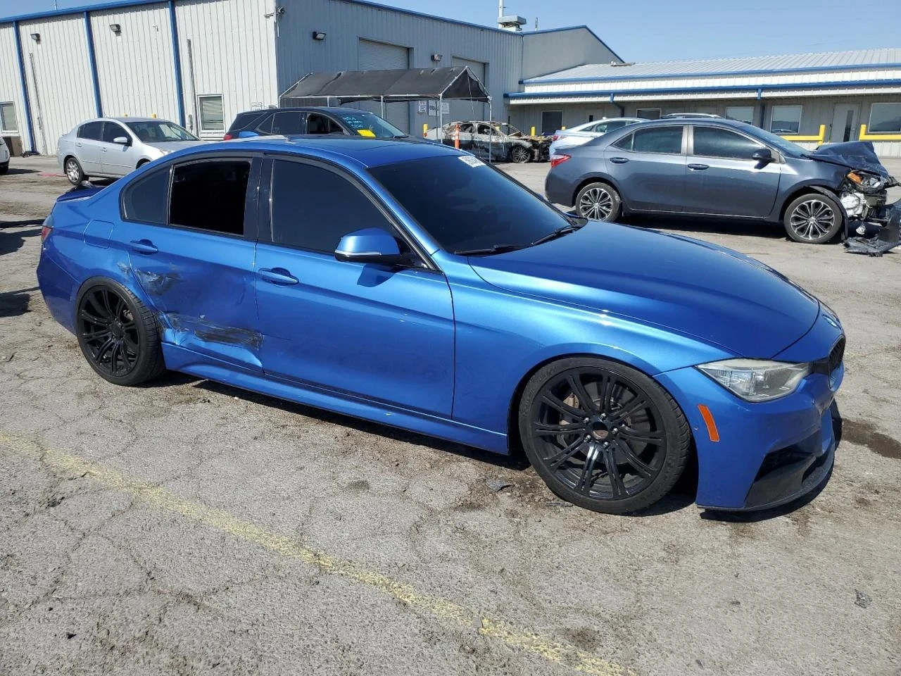 BMW 335 M PACK* HEAD UP* KEYLESS* 300HP - изображение 6