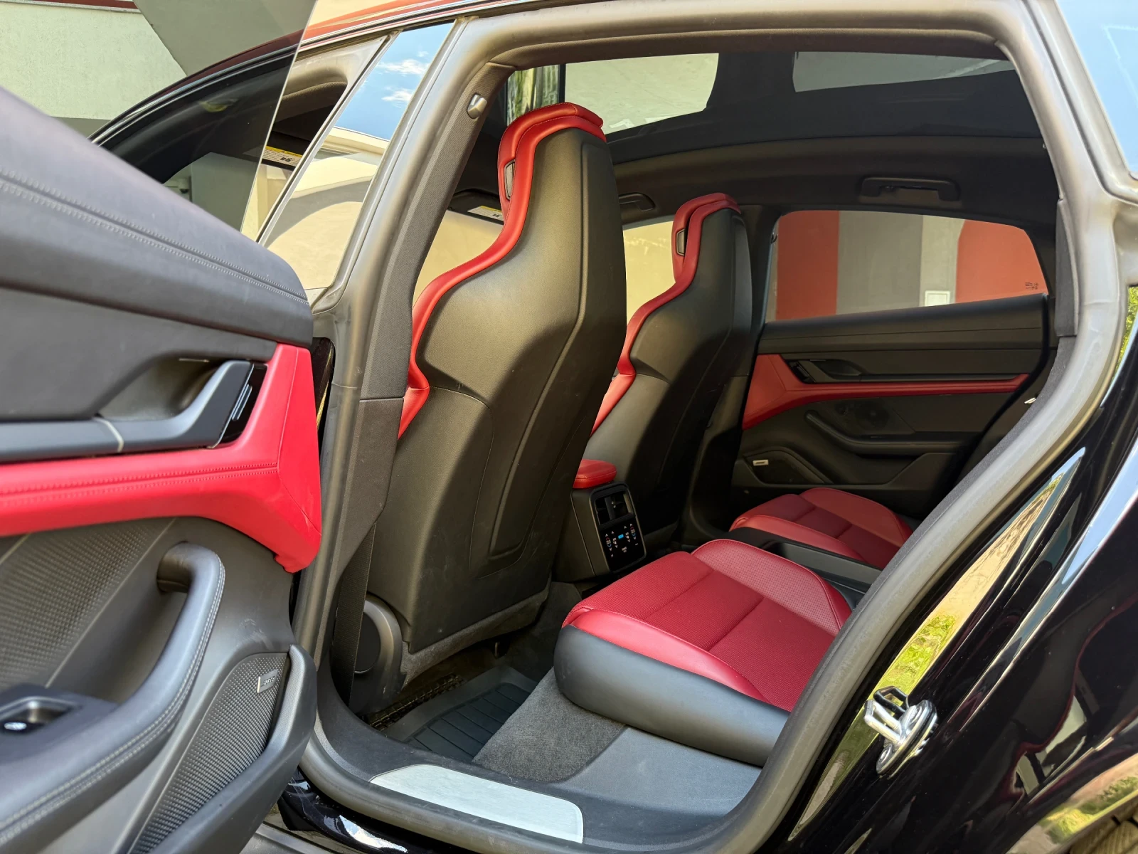 Porsche Taycan 4s 571hp 93.4kWh - изображение 3